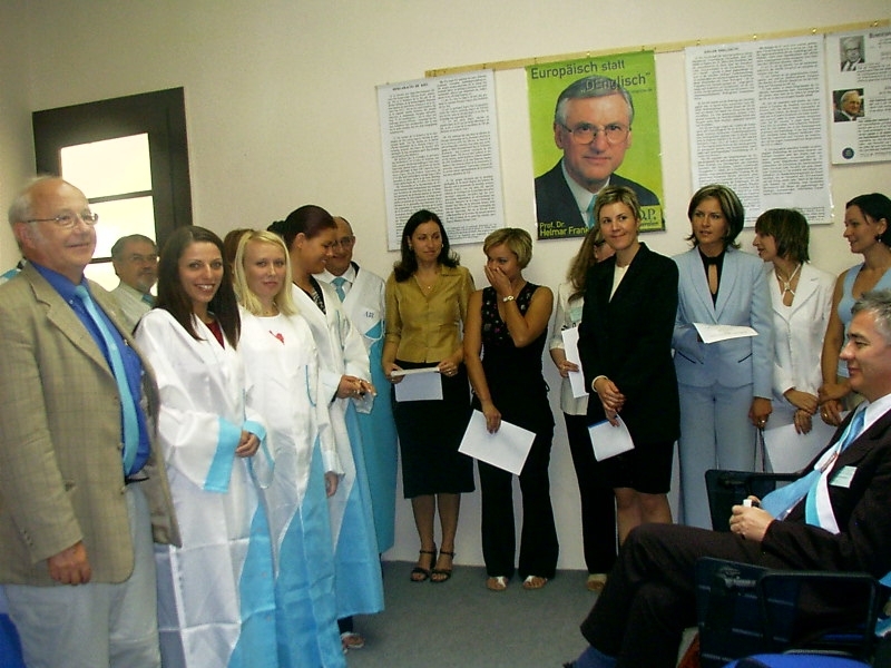 Je la studumo, profesoroj kaj lernantoj.